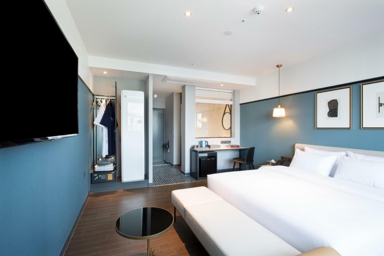 Brown Dot Hotel Jinju Exterior foto
